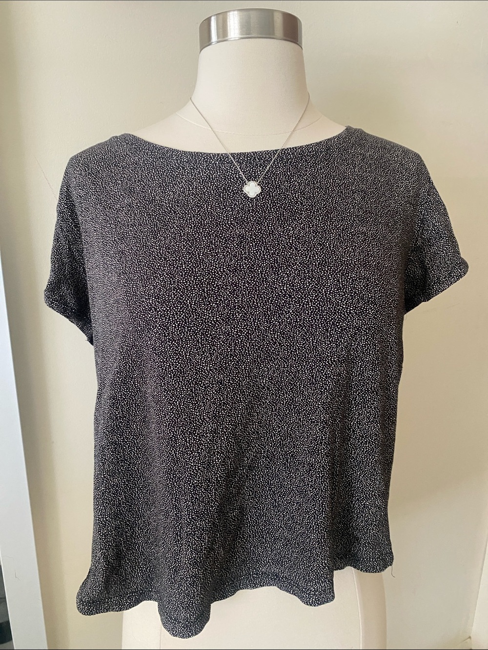 H&M Black & White Speckled Short Sleeve Top